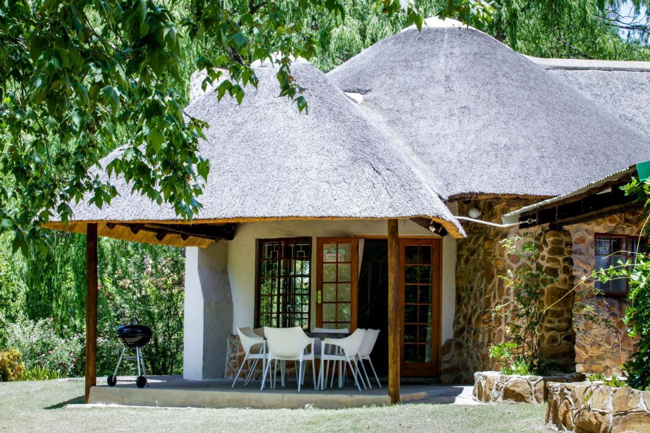 Meadow Lane Country Cottages Underberg Bagian luar foto